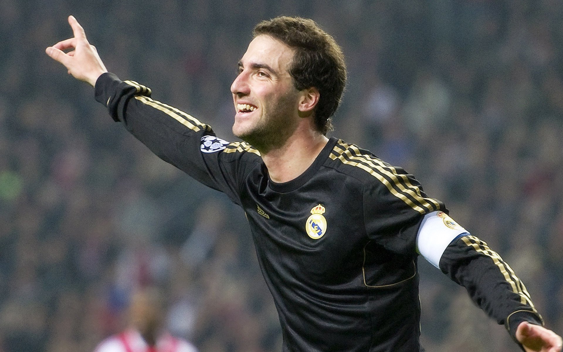 开云在线直播-未来“巨星”崭露头角：新一代足球领袖在欧冠绽放，2020足坛未来十大巨星