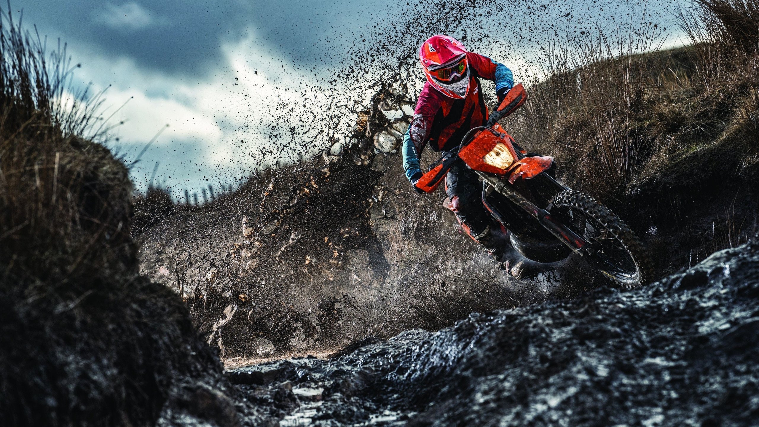 虚拟赛车体验：未来速度的想象，虚拟现实赛车